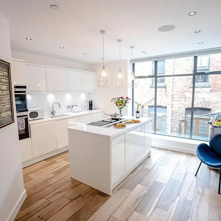 City Superhost: Luxury Deansgate Townhouse Manchester Exterior photo