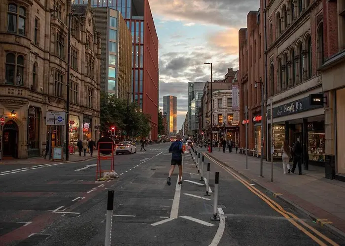 City Superhost: Luxury Deansgate Townhouse