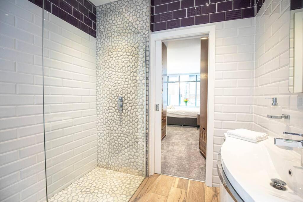 Superhost: Luxury Deansgate Townhouse * Manchester